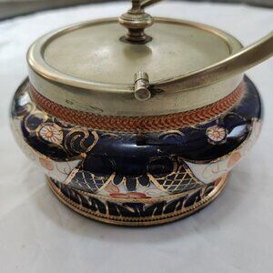 Imari Antique Biscuit Jar from England gilded beautiful hand painting. Appraised